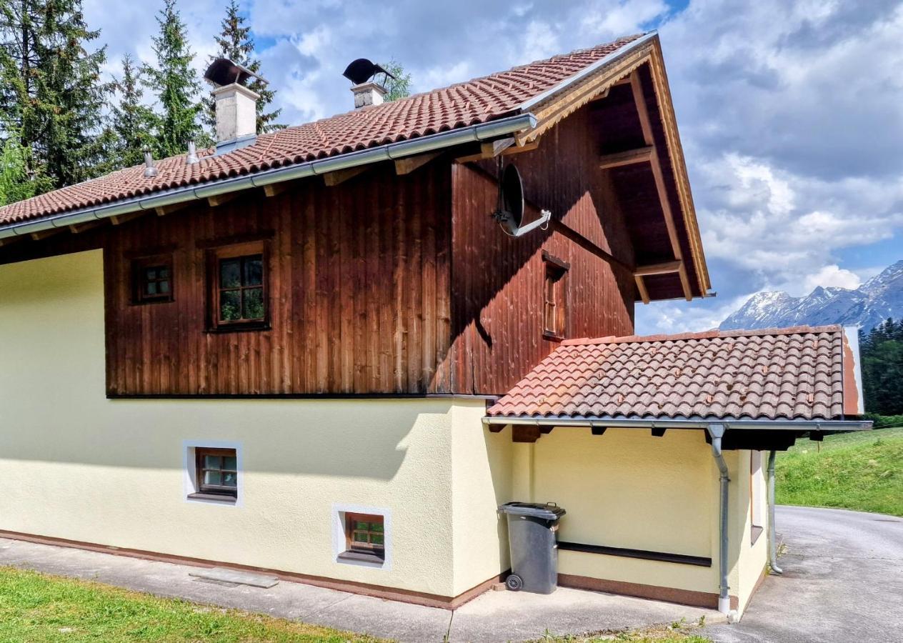 Ferienhaus Alpenschloessl Lermoos Exterior foto